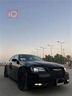 كرايسلر 300